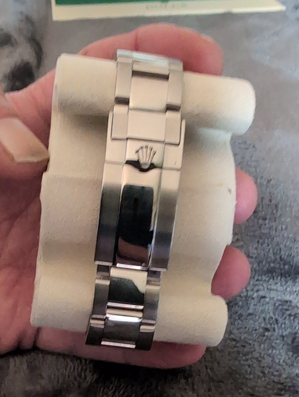 Rolex Silver Bracelet Watch with Black Dial ( Refurbished ) - Picture 3 of 12